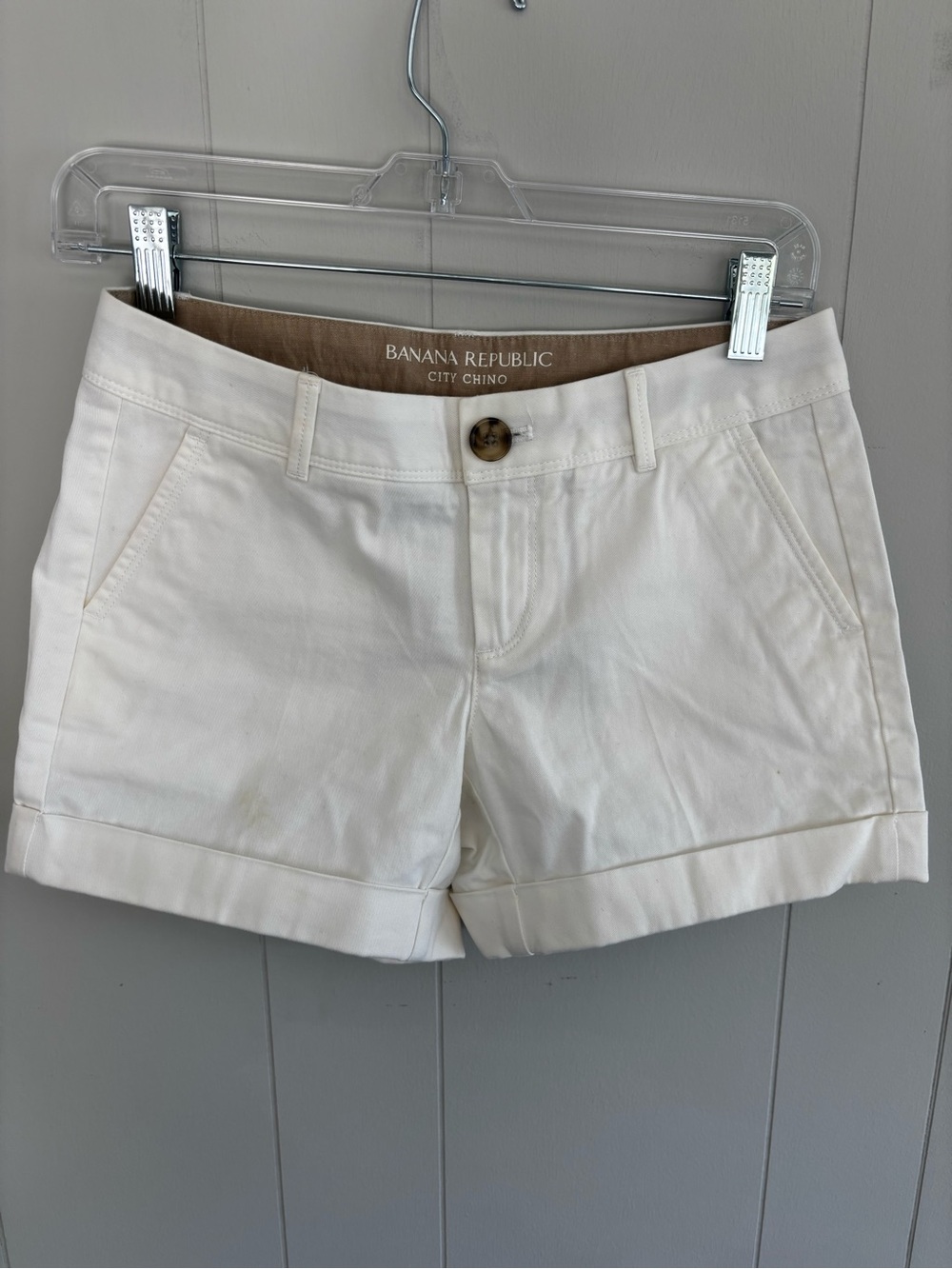 Banana Republic Cream City Chino Cuffed Shorts